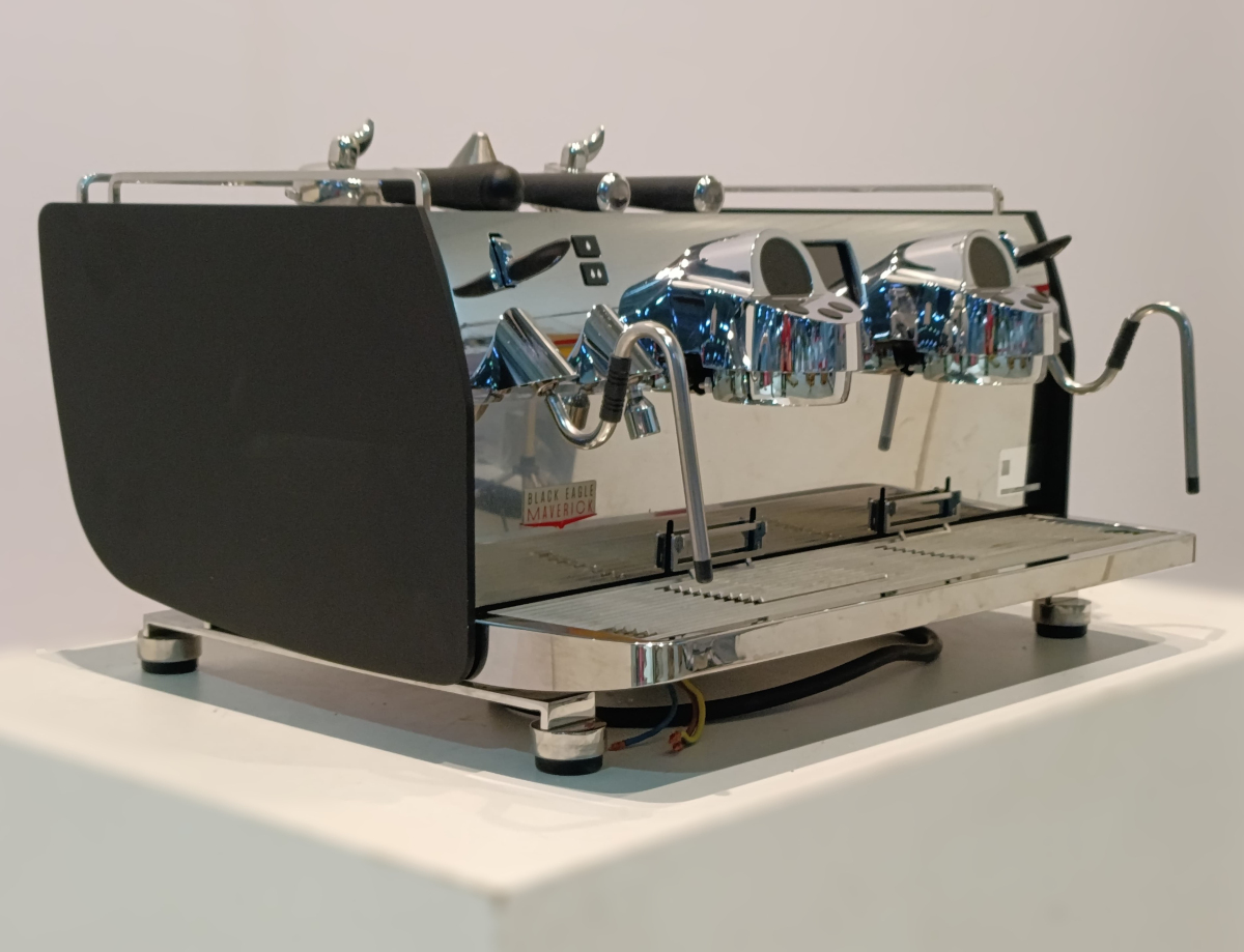 Кофемашина рожковая VICTORIA ARDUINO MAVERICK GRAVIMETRIC VOLUMETRIC T3 GR2 220V MATTE BLACK COLOR
